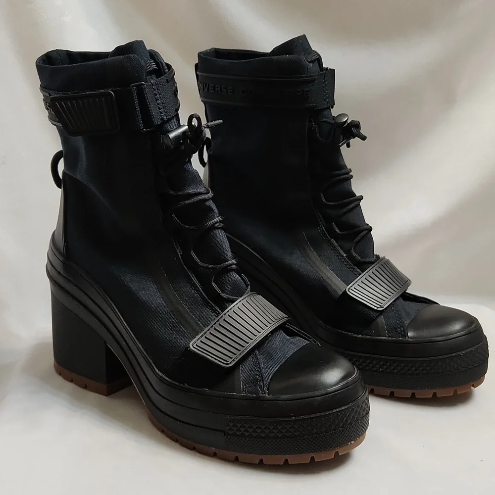 Converse CTAS GR82 Extra High Black Velcro Platform Heeled Boots (W Size 8.5)